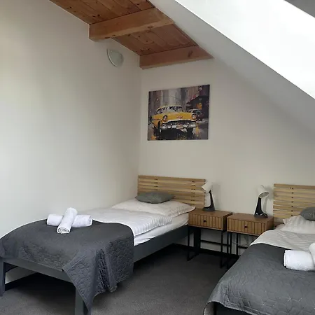 Apartsy 23 *