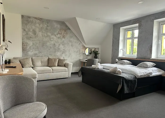 Apartsy 23 *